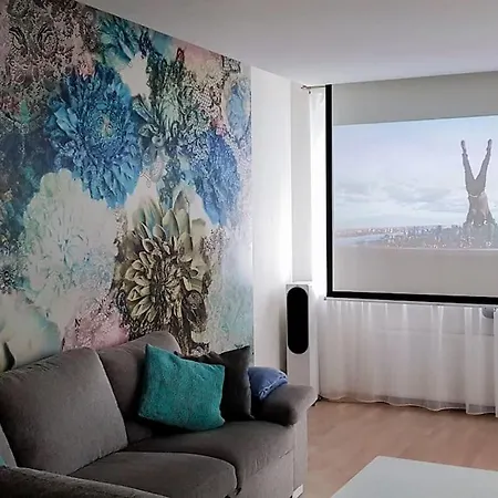 Apartament Cozy Near Lounakeskus With Cinema