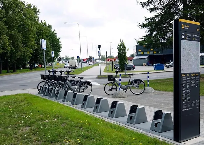 Cozy Near Lõunakeskus With Cinema Apartamento *