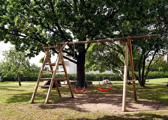 Apartamento Cozy Near Lõunakeskus With Cinema *